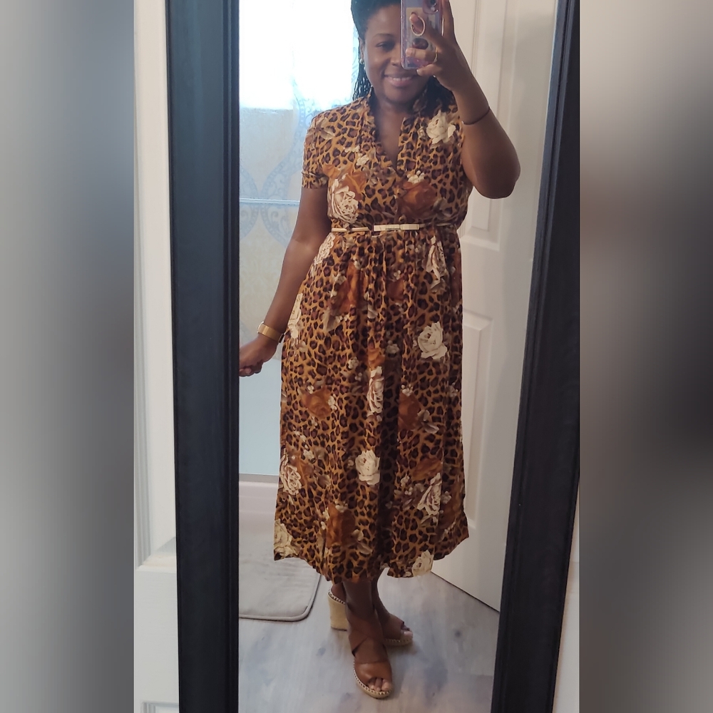 🎉VTG Button Front Midi Leopard Print Short Sleeve Floral Dress